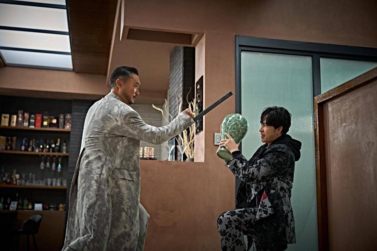Jo Woo Jin dan Im Si Wan di film Mantis (x.com/NetflixKR)