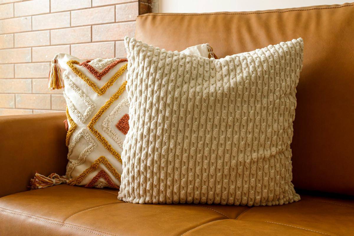 ilustrasi cushion bantal 