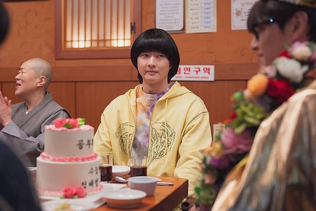 still cuts film The First Ride (instagram.com/showbox.movie)