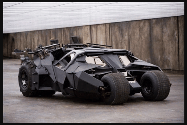Batmobile Tumbler The Dark Knight. (Dok. Warner Bros./The Dark Knight)