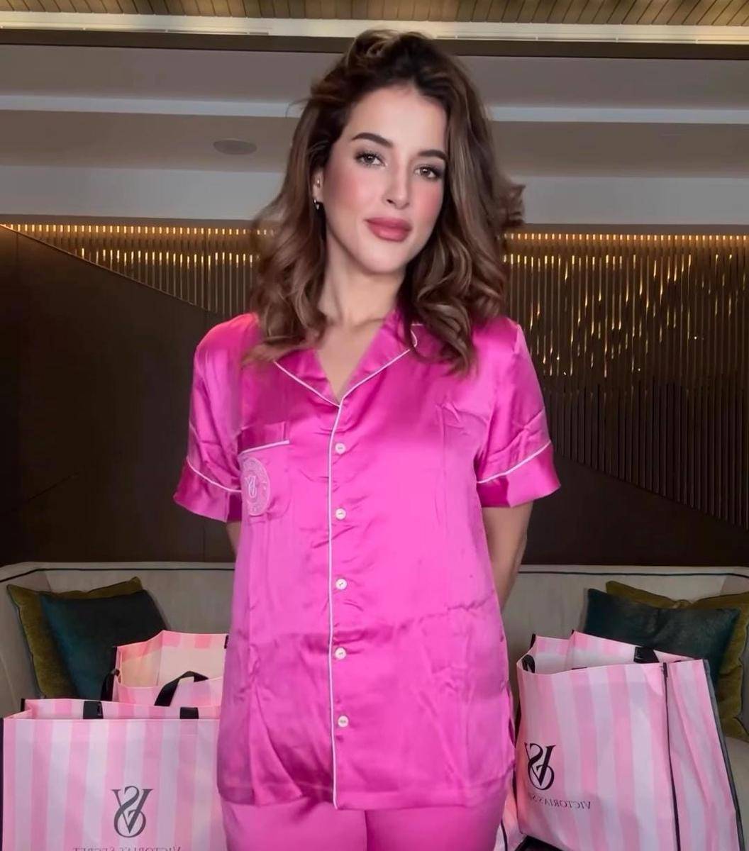 potret Tasya Farasya borong baju tidur baru 