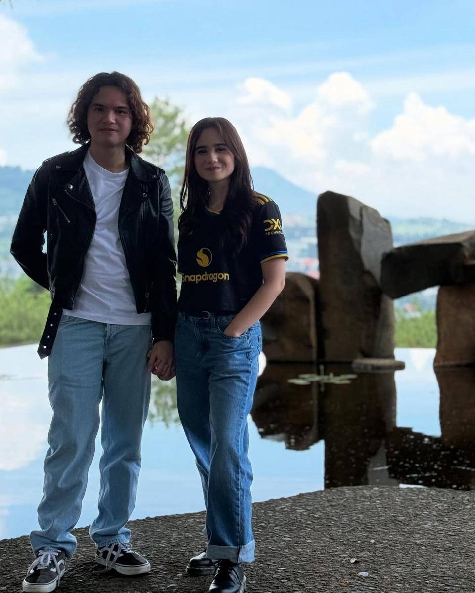 Dul dan Tissa rayakan anniversary ke-5 