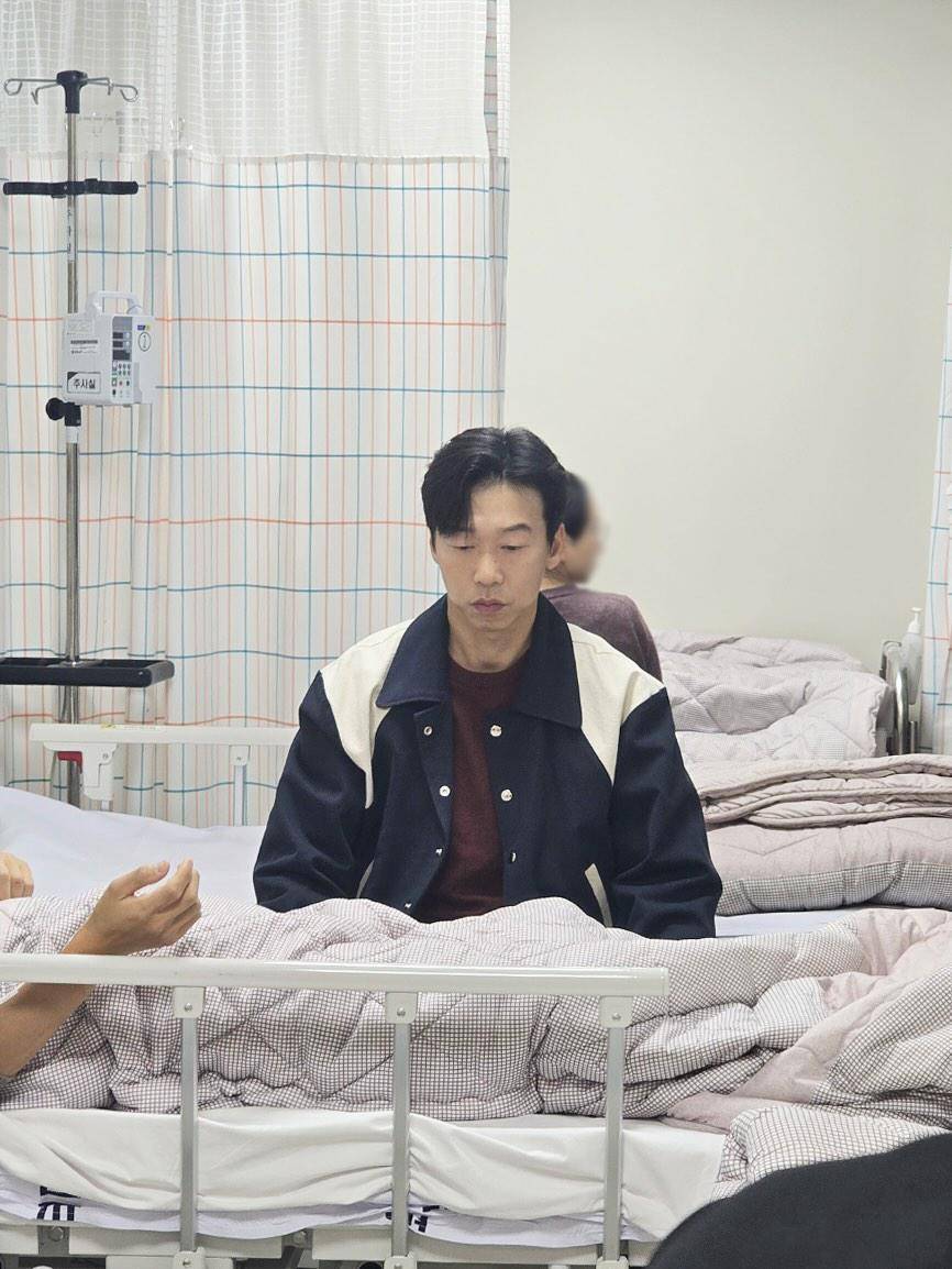 Potret Yoon Byung Hee di My Youth (Instagram.com/noon.company) 