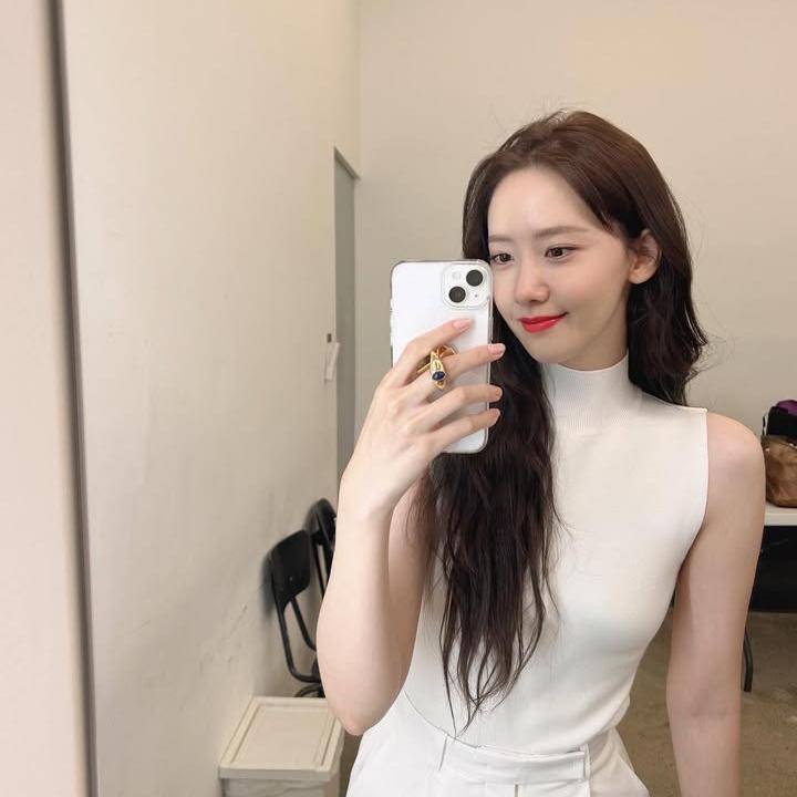 inspirasi makeup Yoona SNSD (instagram.com/yoona__lim)