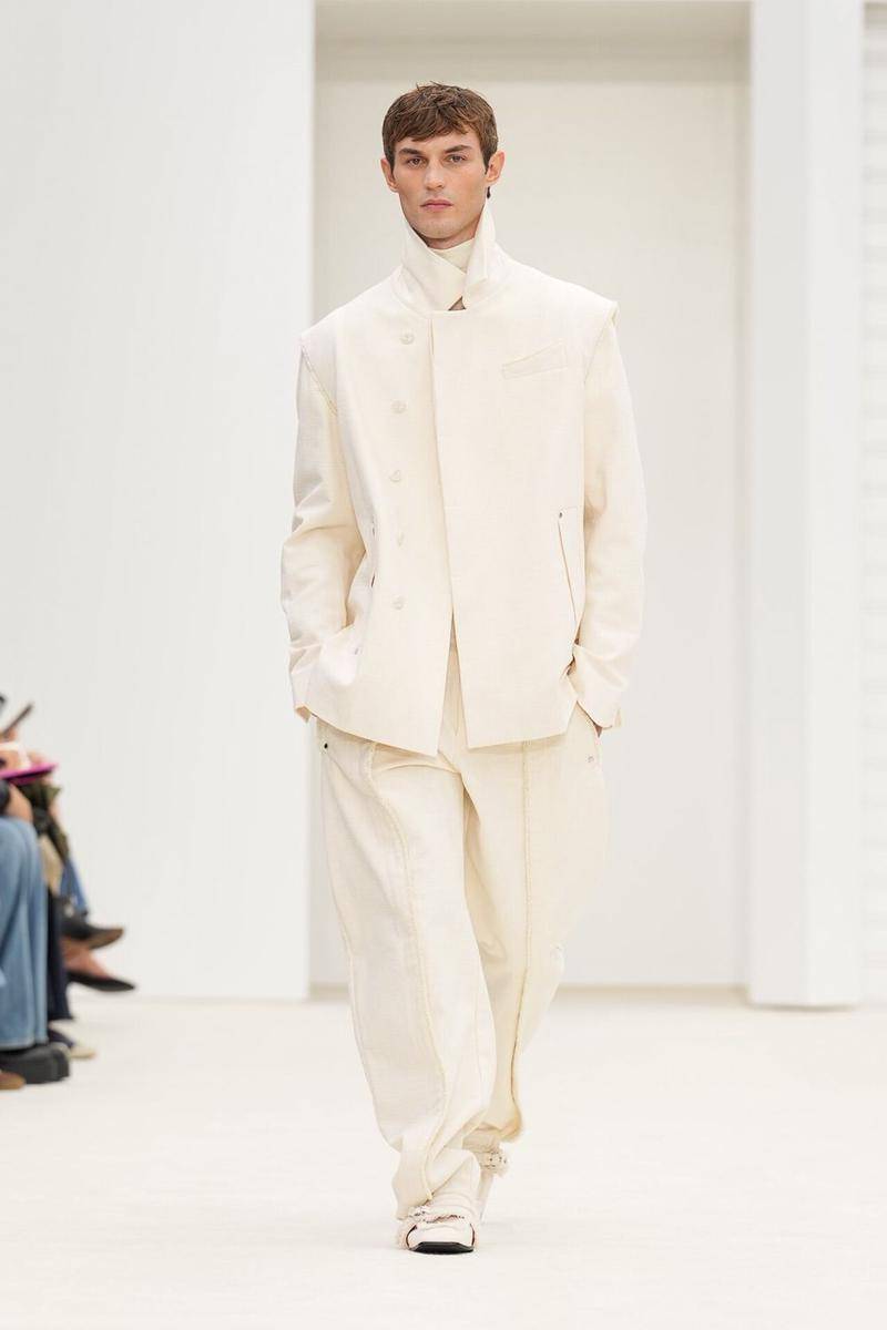 Koleksi Ferrari S/S '26 di Milan Fashion Week (dok. Ferrari)