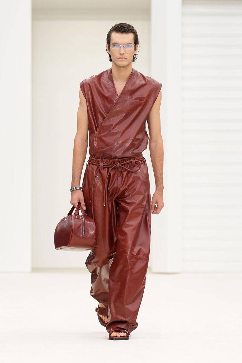 Koleksi Ferrari S/S '26 di Milan Fashion Week (dok. Ferrari)