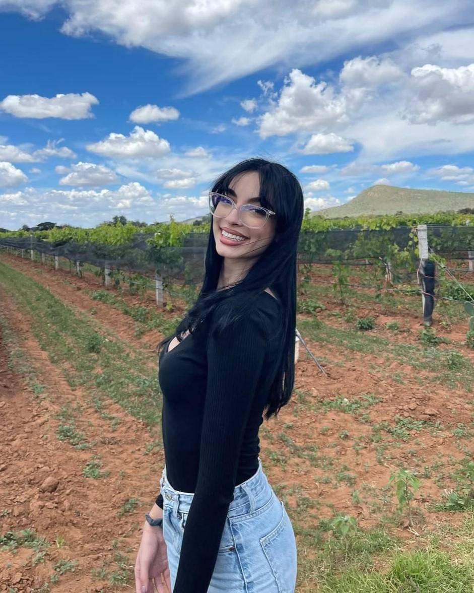 potret Giulia Zanoni, Miss Universe El Salvador 2025 (instagram.com/giulia._.zanoni)