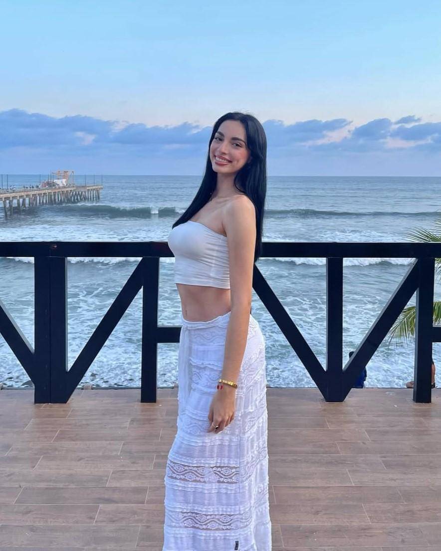 potret Giulia Zanoni, Miss Universe El Salvador 2025 (instagram.com/giulia._.zanoni)