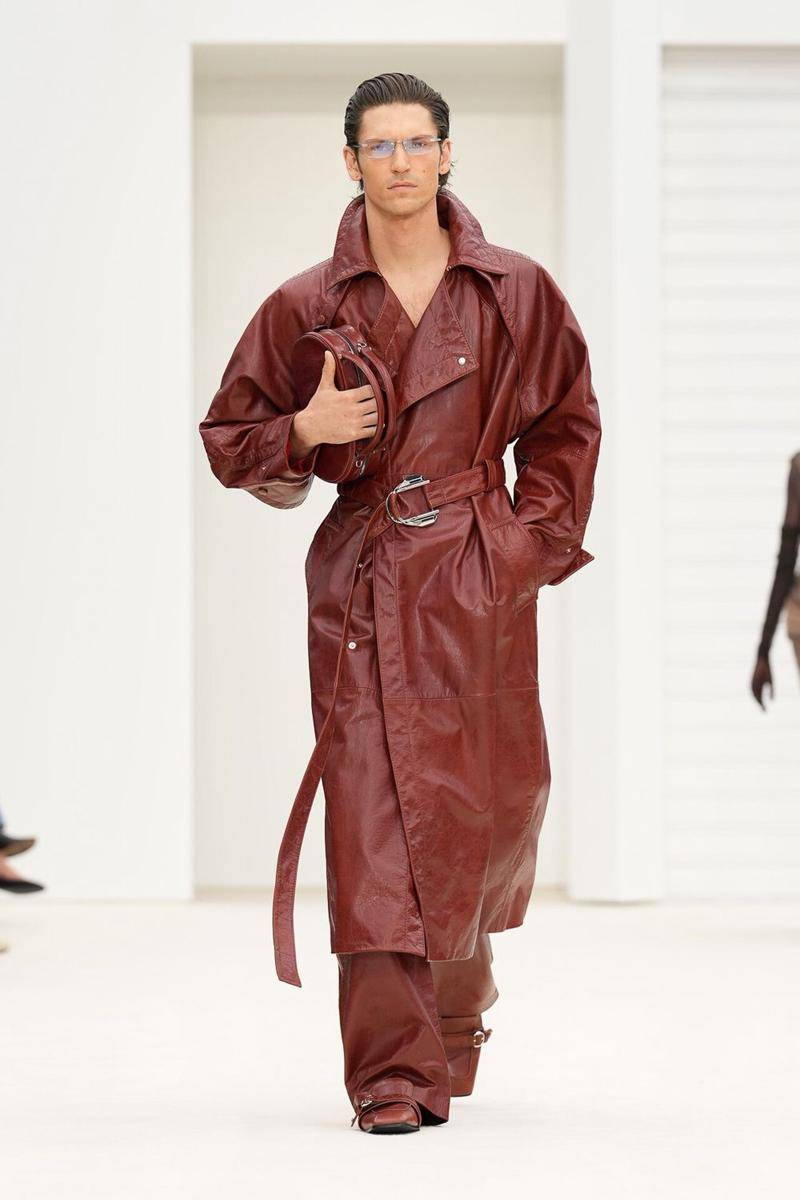 Koleksi Ferrari S/S '26 di Milan Fashion Week (dok. Ferrari)
