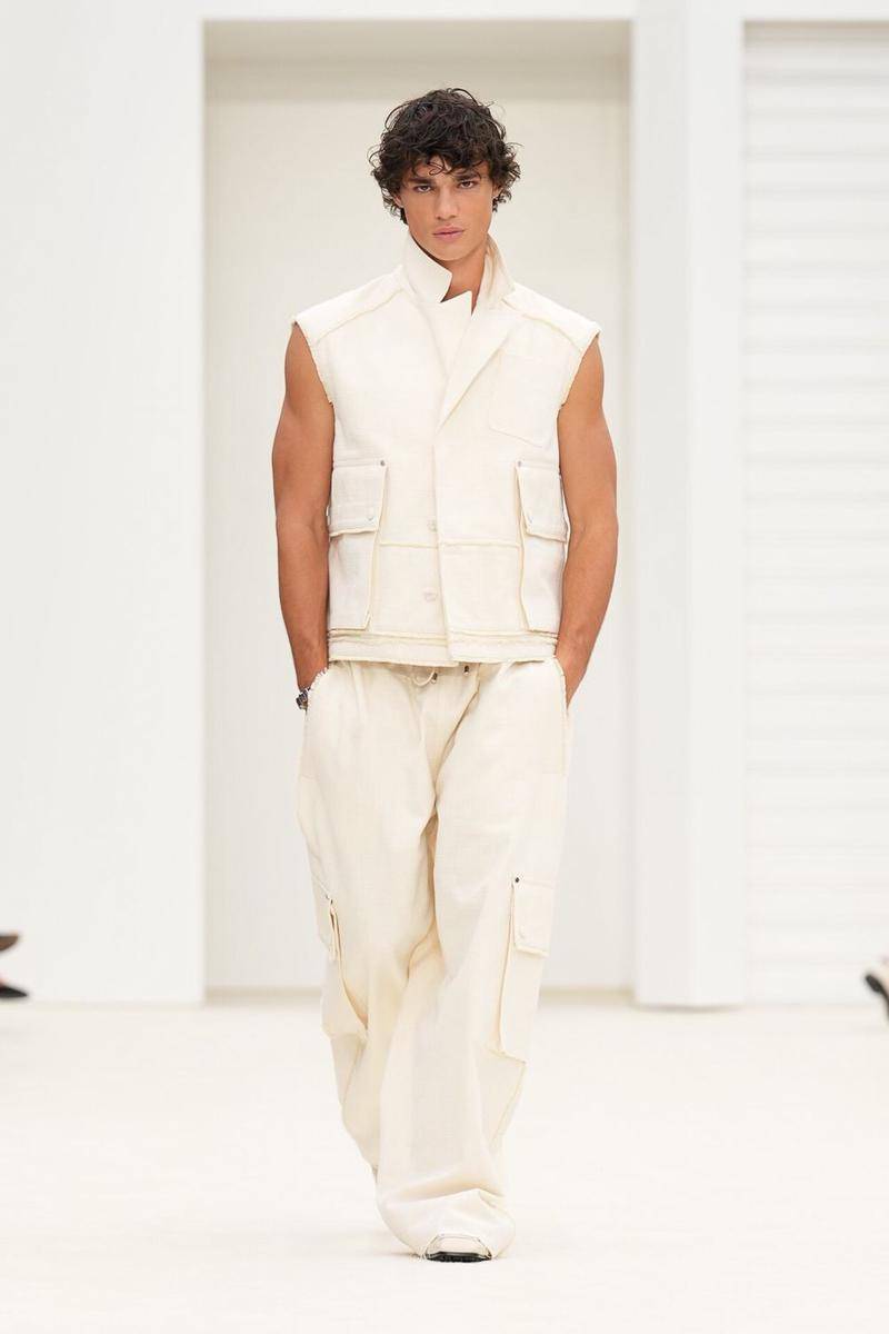 Koleksi Ferrari S/S '26 di Milan Fashion Week (dok. Ferrari)