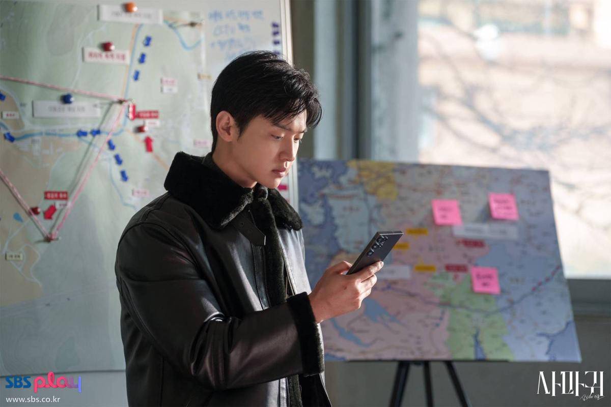 Cuplikan drama Korea Queen Mantis 