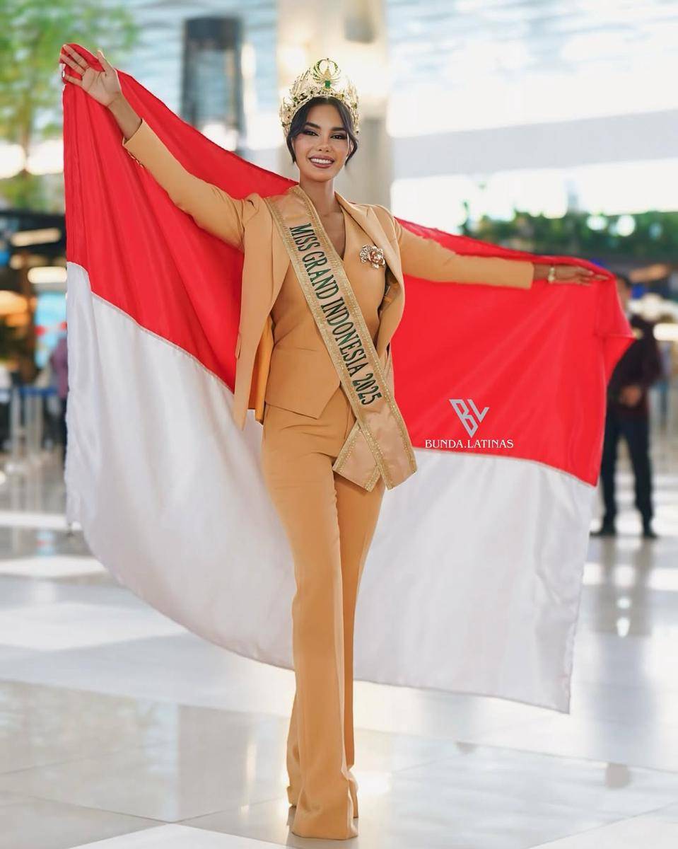 Potret Keberangkatan Finalis Miss Grand International 2025 ke Thailand (Instagram.com/bunda.latinas)
