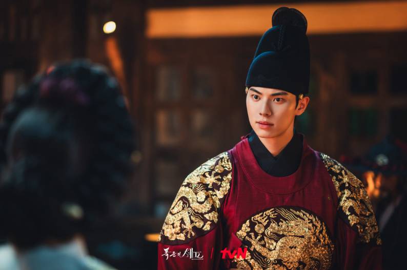 Lee Chae Min di drama Bon Appétit, Your Majesty (Dok. tvN/Bon Appétit, Your Majesty)