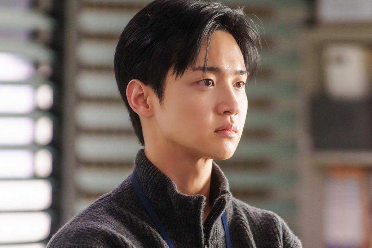 Still cut Queen Mantis (dok.SBS/Queen Mantis)