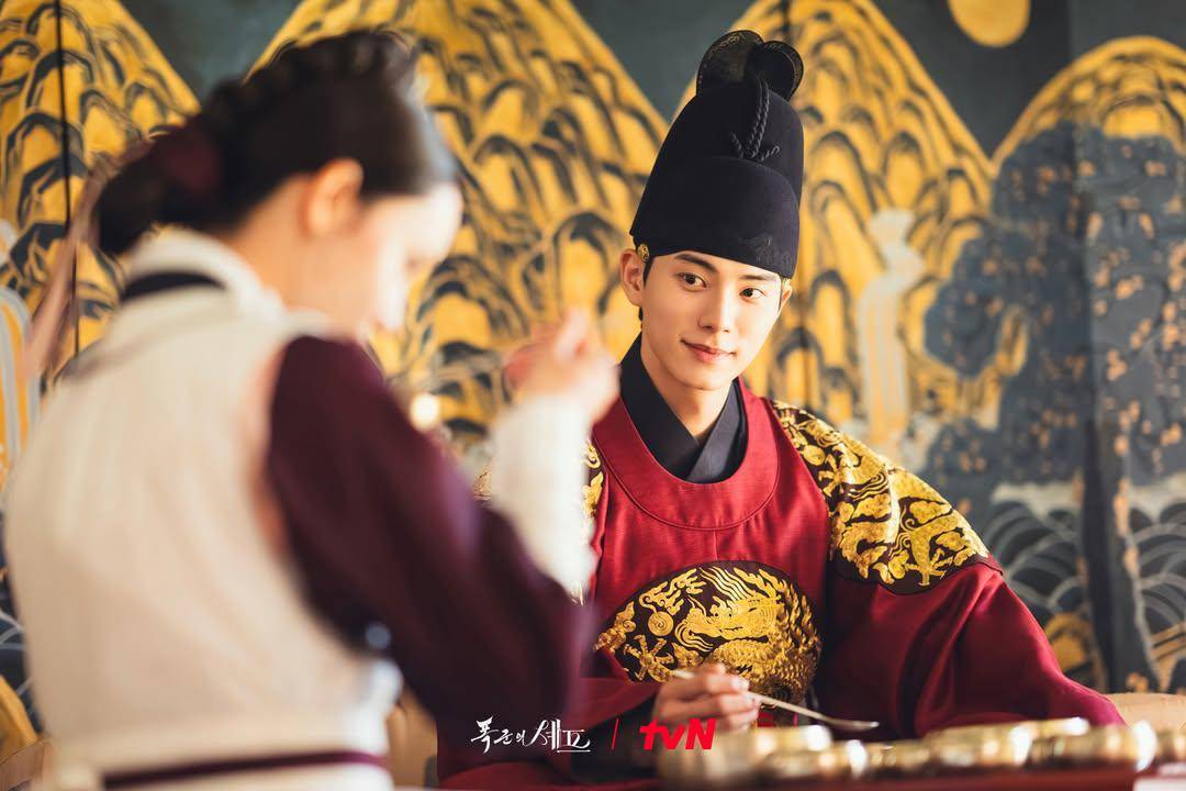 still cut drakor Bon Appétit, Your Majesty 