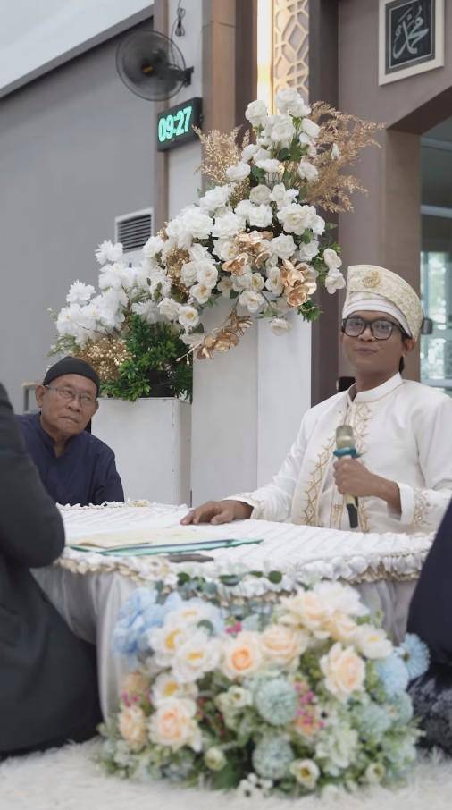 Pernikahan Komika Dzawin Nur dan Renny Rachmawaty (Instagram.com/dzawin_nur)