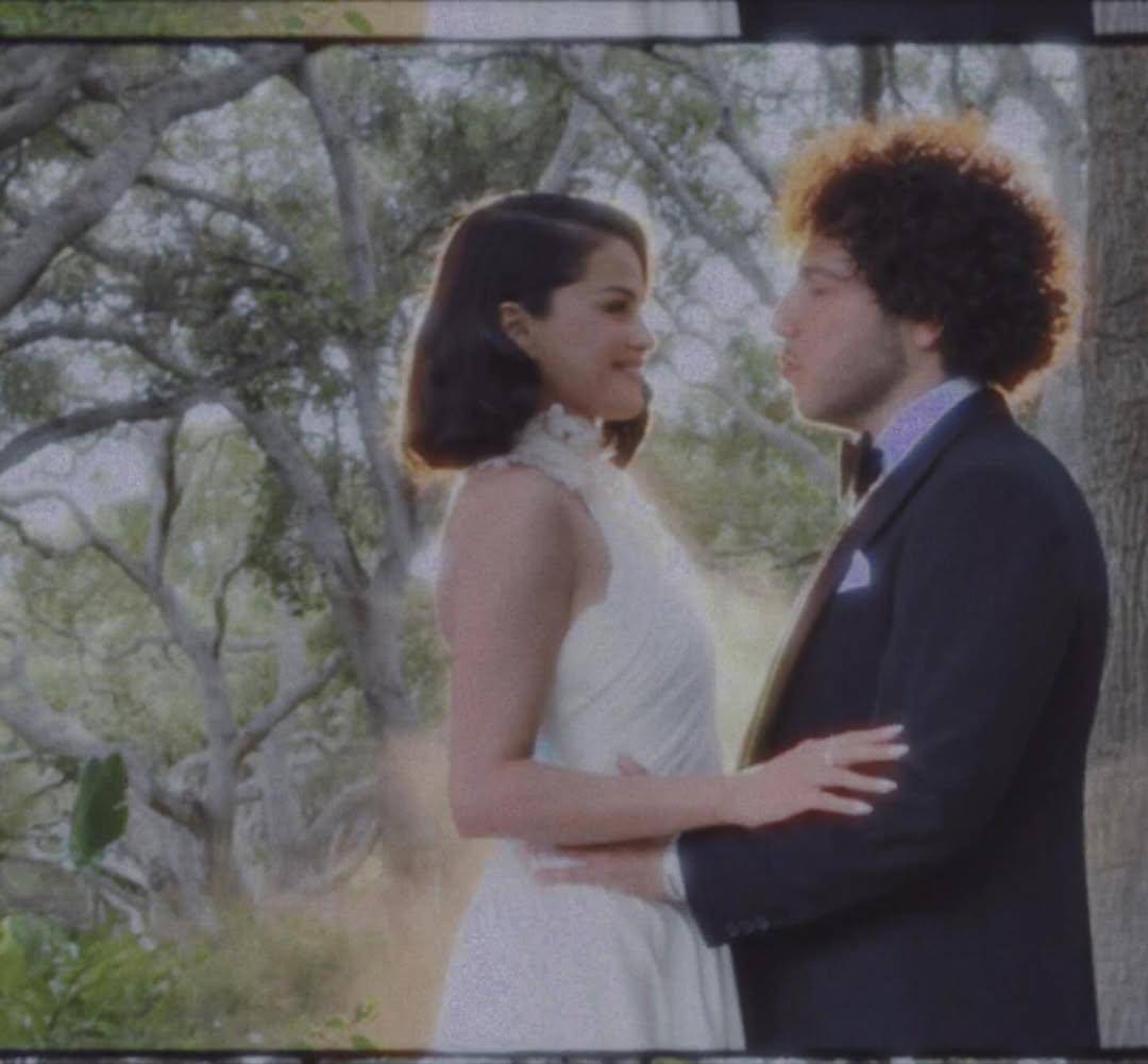 Selena Gomez dan Benny Blanco Menikah (instagram.com/selenagomez)