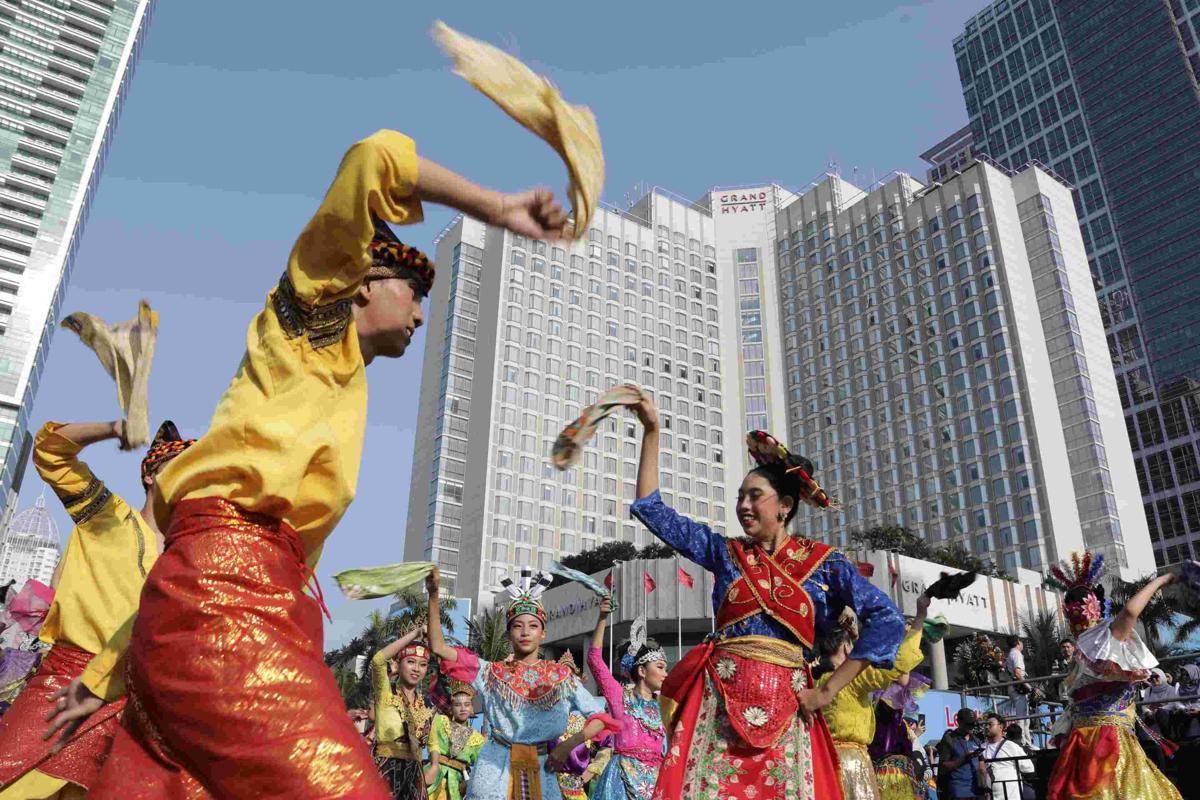 Acara Jaga Jakarta Penuh Warna di Bundaran Hotel Indonesia, Jakarta Pusat, pada Minggu (28/9/2025). (Dok. Pemprov DKI Jakarta).