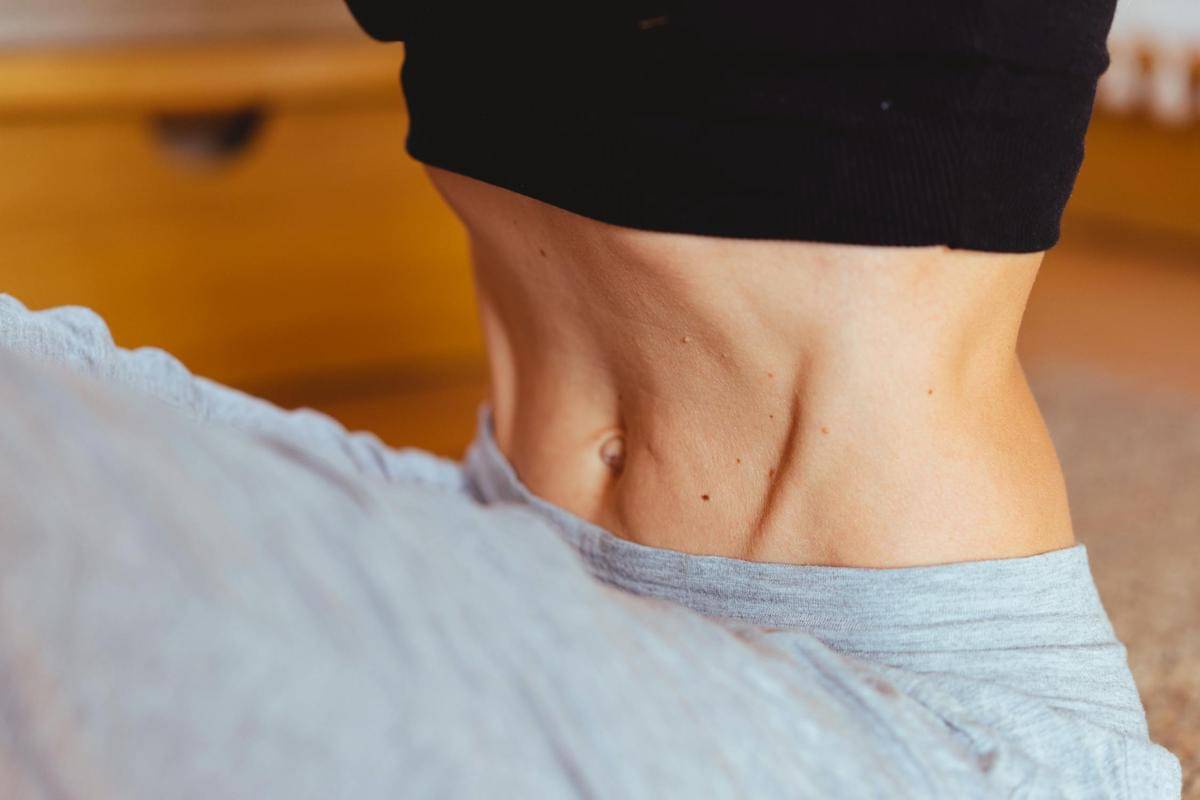 Ilustrasi perut yang ramping