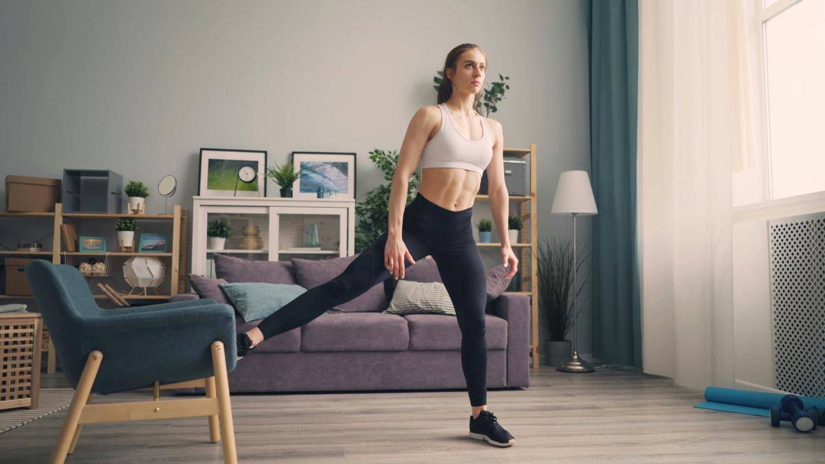 ilustrasi gerakan Bulgarian split squat 