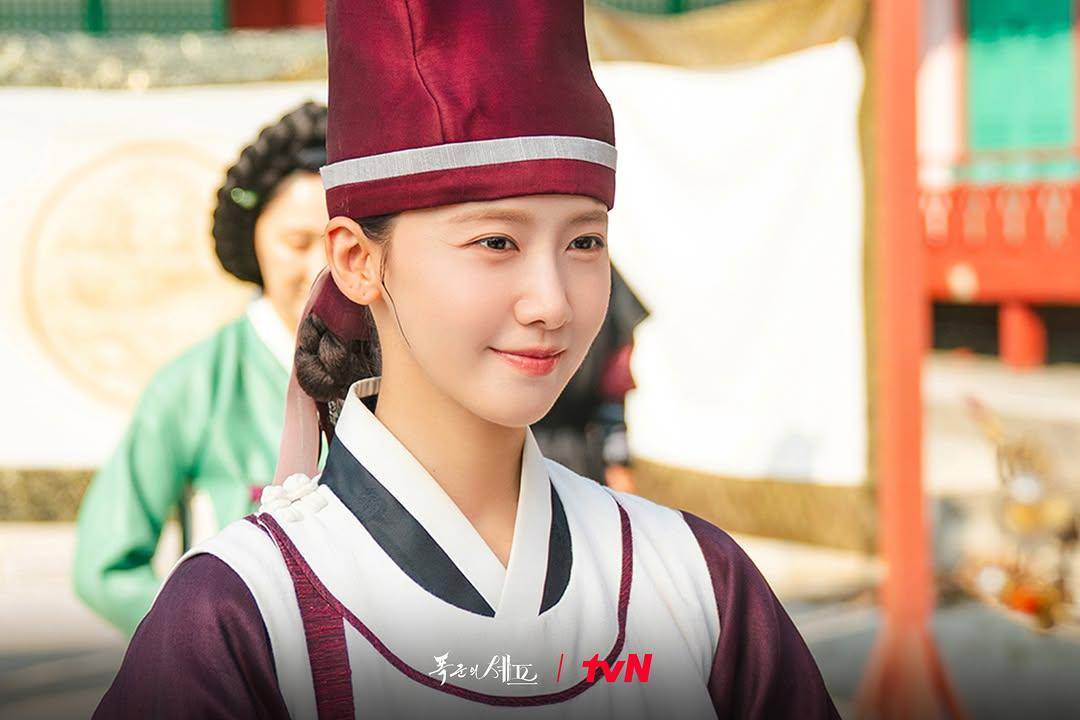 still cut drama Korea Bon Appetit, Your Majesty