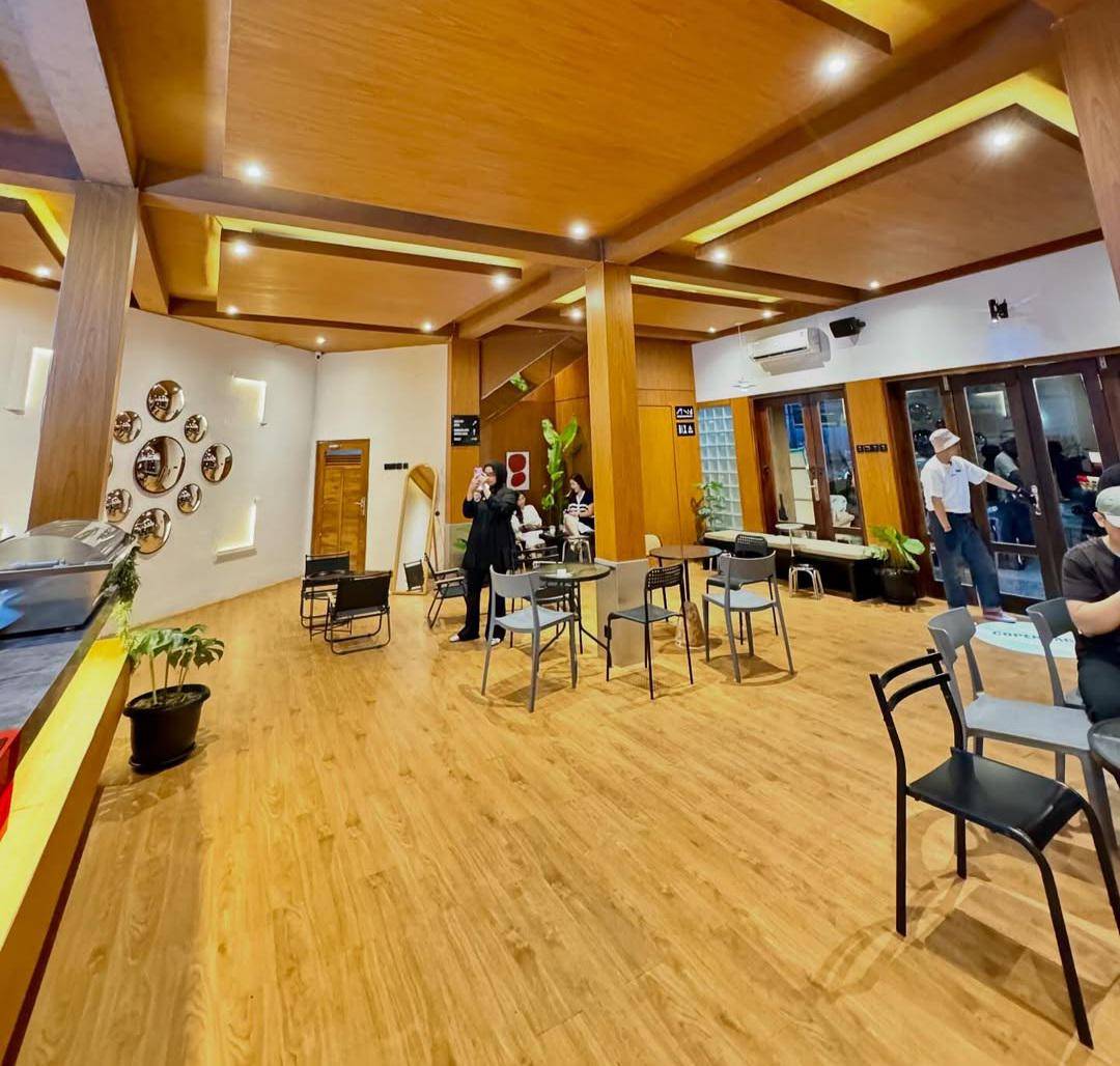 Copenhagen Jogja, Kafe Tropical Modern Baru di Jakal