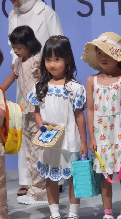 Anak Rachel Vennya Perdana Catwalk (Instagram.com/rachelvennya)