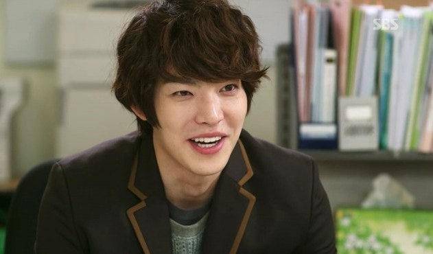 Still cut Kim Woo Bin di drama Gentleman's Dignity