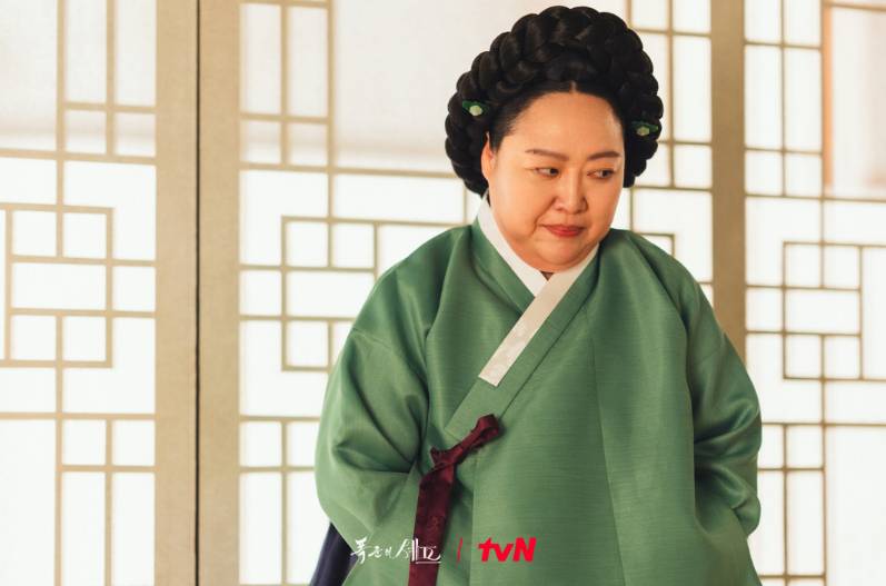 Park Jun Myun di drama Bon Appétit, Your Majesty (Dok. tvN/Bon Appétit, Your Majesty)
