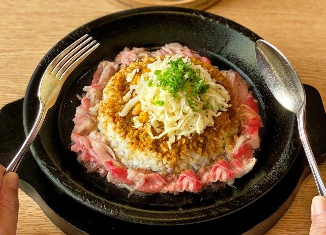 curry beef pepper rice di Pepper Lunch (instagram.com/pepperlunchph)