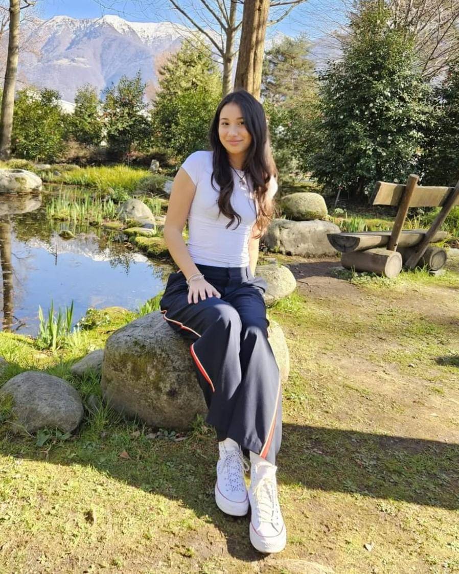 potret Naima Acosta, Miss Universe Swiss 2025 (instagram.com/naima.aco)