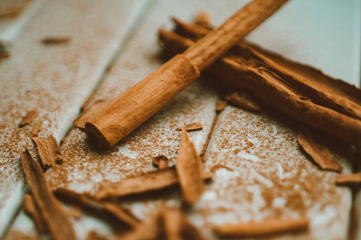Kayu manis.
