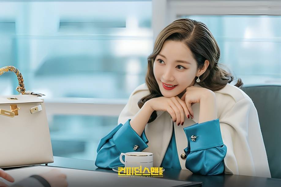 still cuts Park Min Young di Confidence Queen (instagram.com/tvchosuninsta)