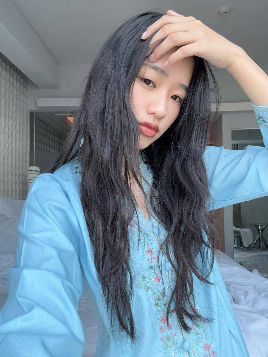 Aku sangat bahagia. Terima kasih, sayang´͈ ᵕ `͈ ♡°◌̊ #intuyou-2.jpg