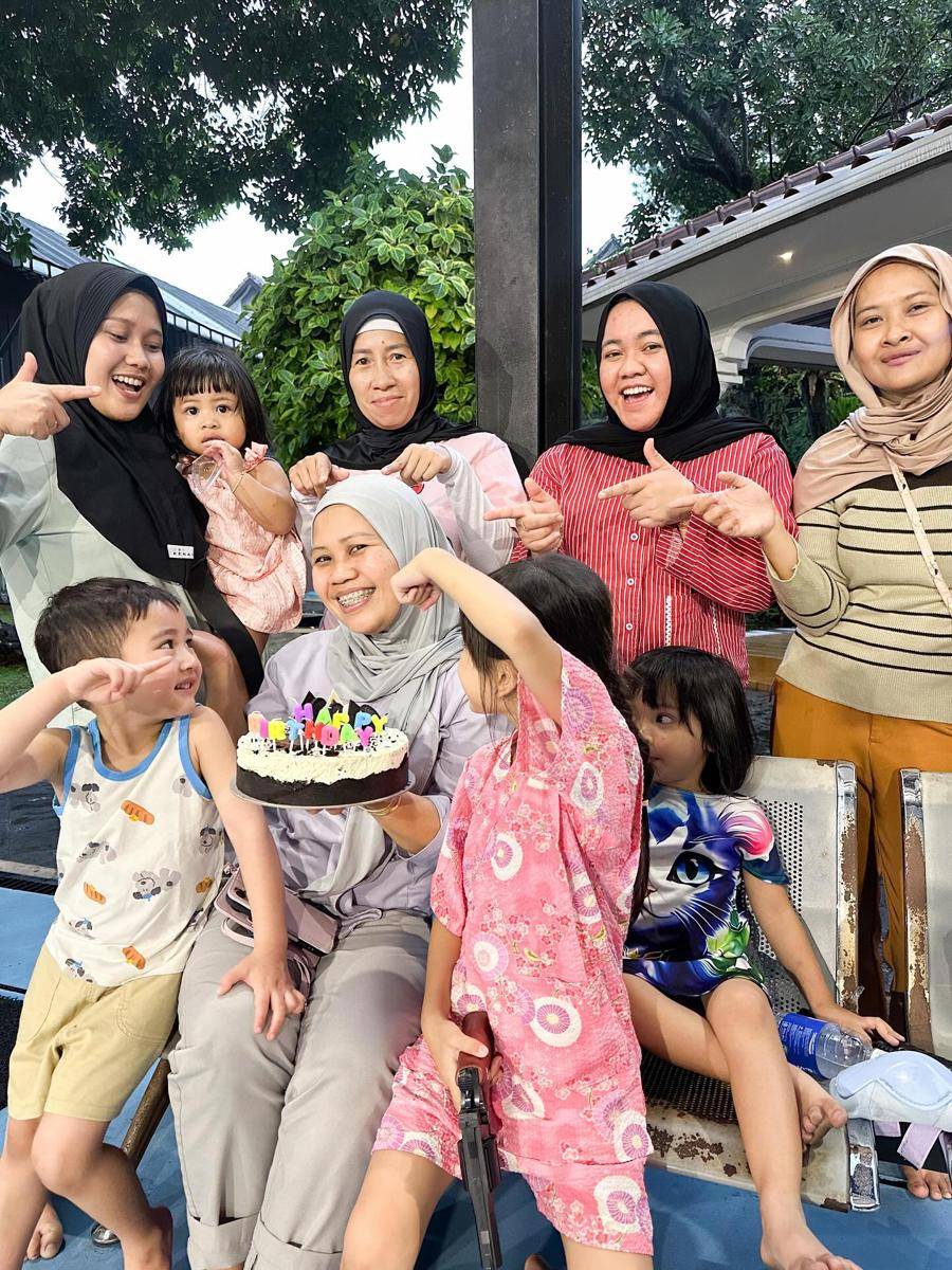 Rayyanza Kasih Kejutan Ulang Tahun Sus Rini (Instagram.com/raffinagita1717)