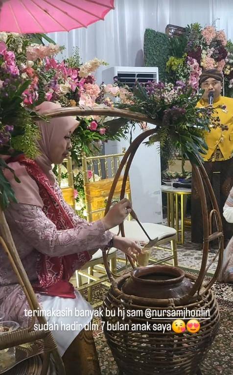 Tasyakuran 7 Bulan Kehamilan Adiba Khanza