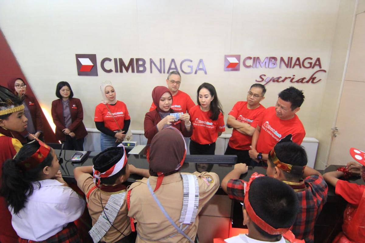 CIMB Niaga Gelar Tour de Bank.jpg