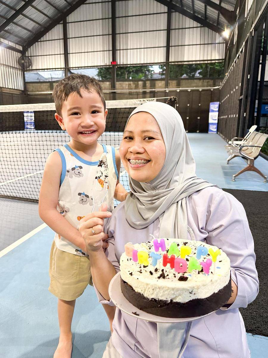 Rayyanza Kasih Kejutan Ulang Tahun Sus Rini (Instagram.com/raffinagita1717)