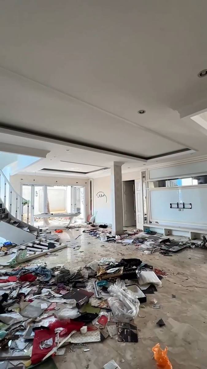 kondisi rumah Uya Kuya usai dijarah
