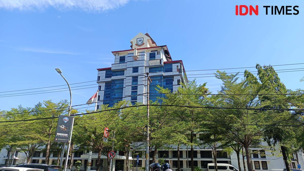 Gedung Balaikota Makassar. (IDN Times/Asrhawi Muin) 
