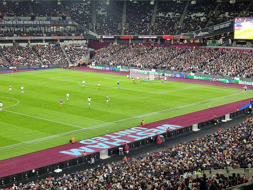 ilustrasi pertandingan West Ham United 