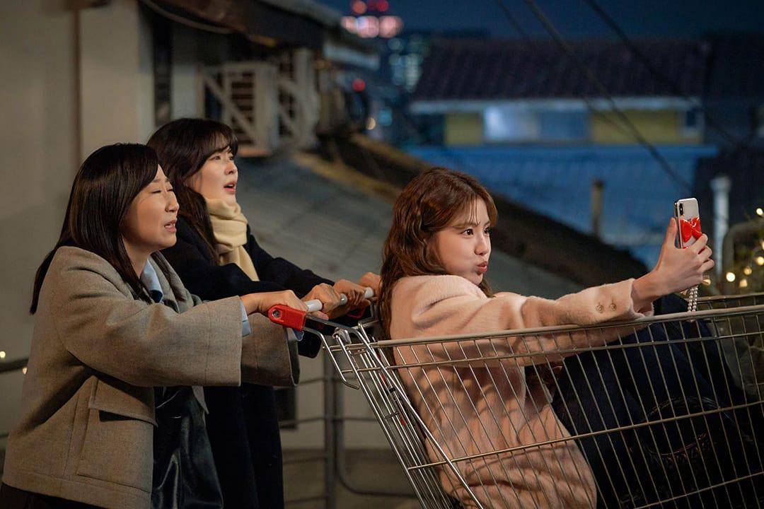 still cut drama To The Moon