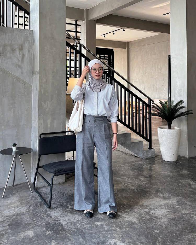 Mix and match boyish jeans ala Lutfi Putri 