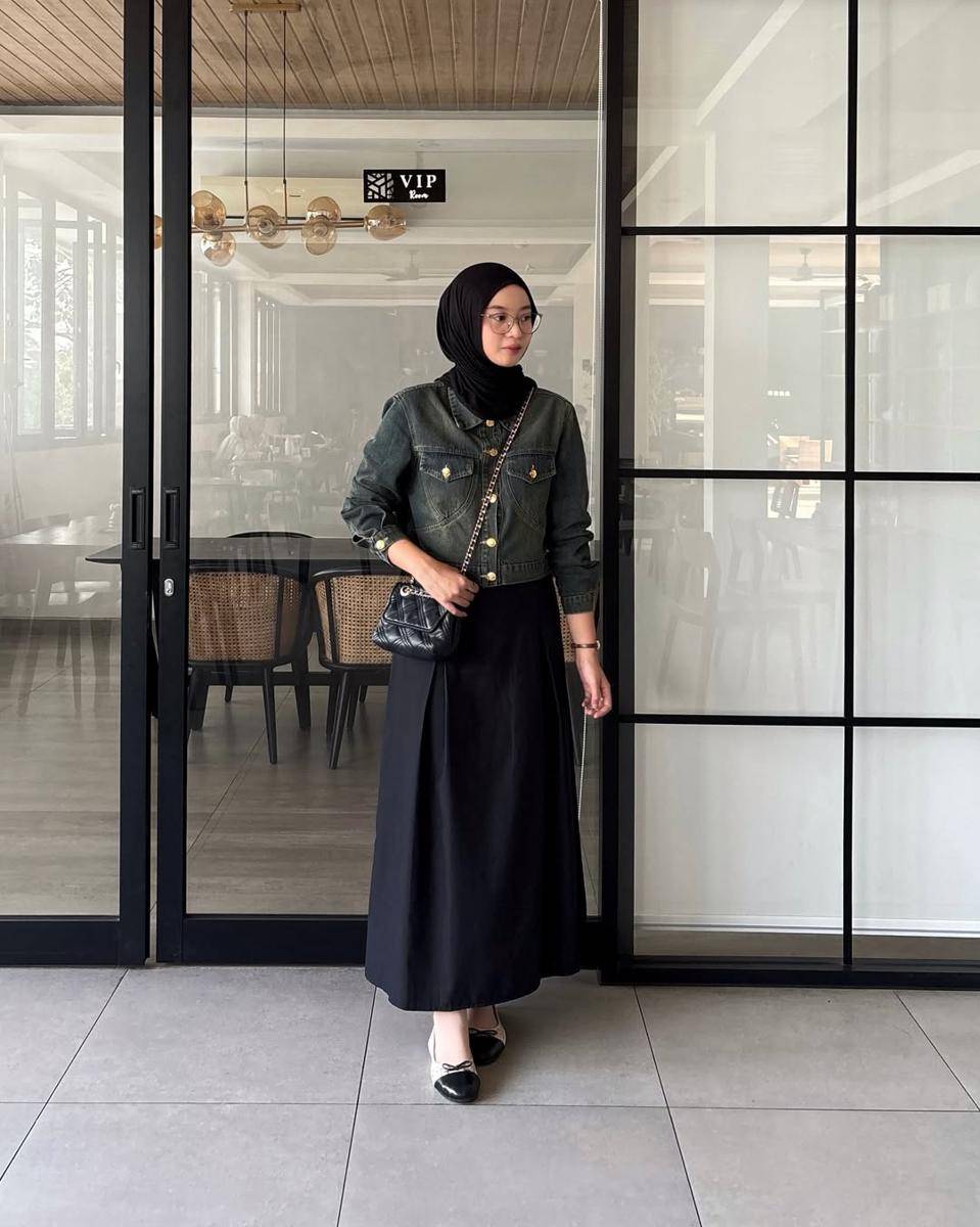 Outfit boyish jeans Lutfi Putri 