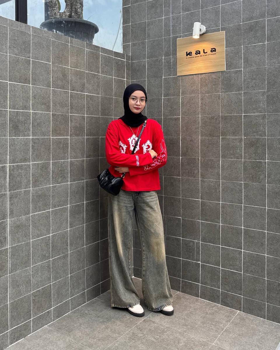 Style boyish jeans ala Lutfi Putri 