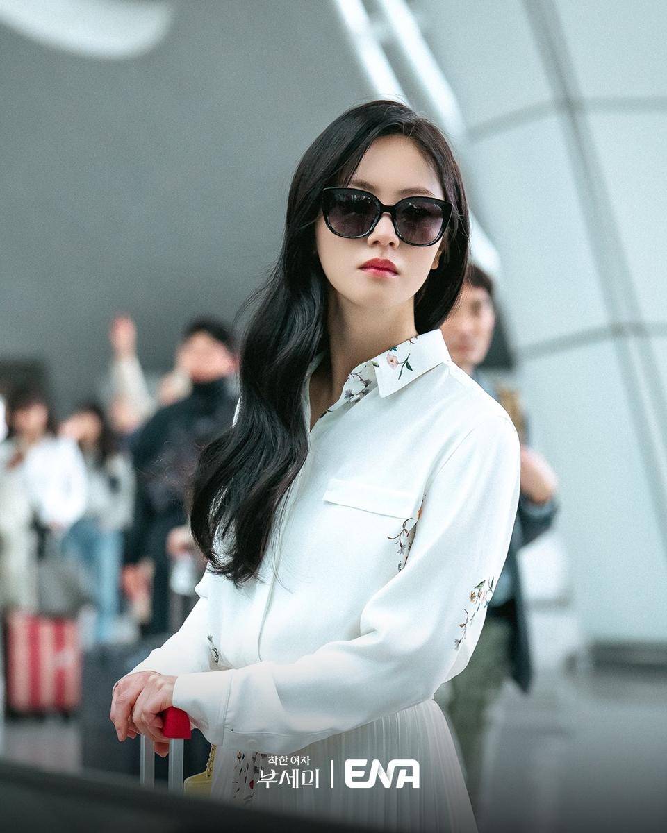 still cut drama Ms. Incognito (instagram.com/channel.ena.d)