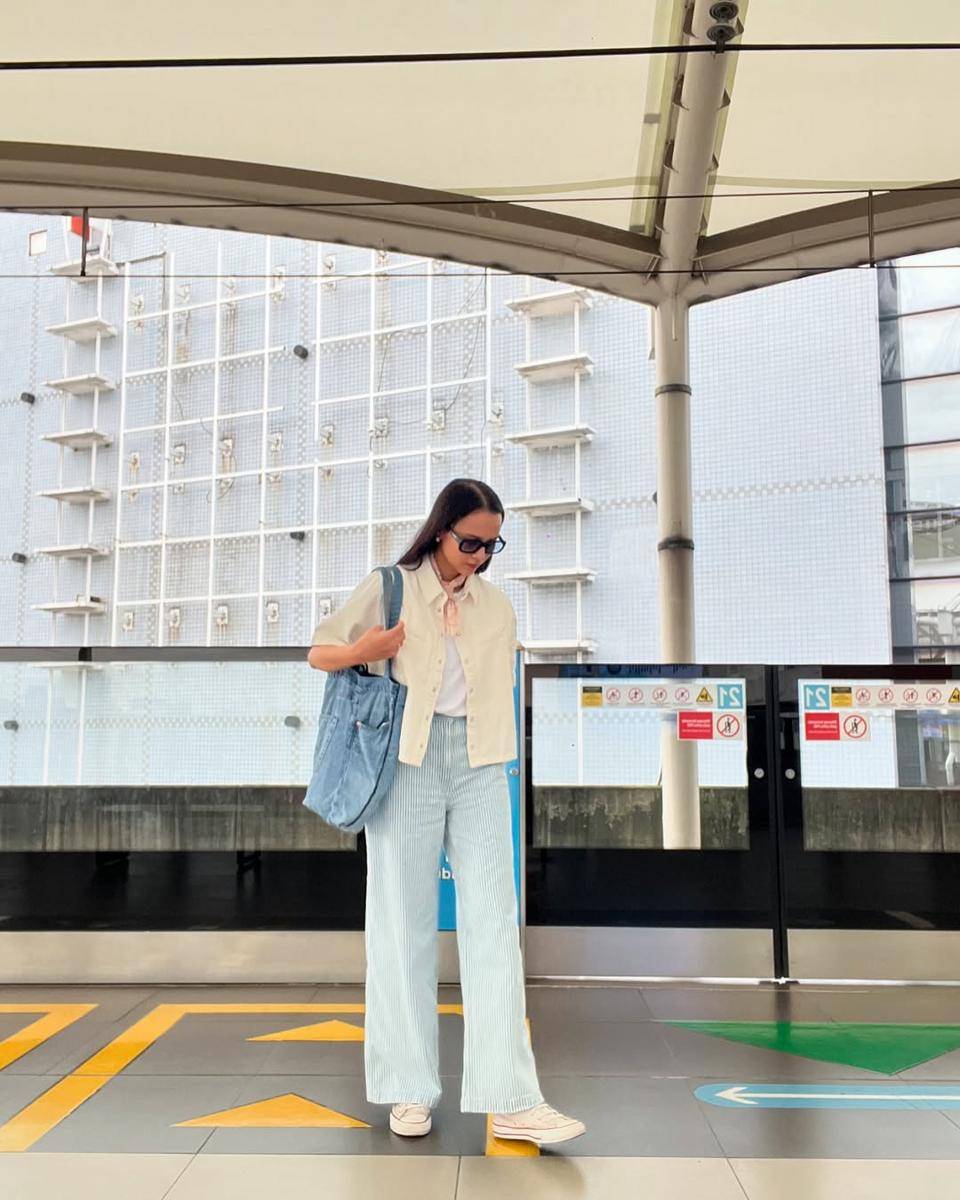 inspirasi OOTD kasual ala pemain film Rest Area (instagram.com/lutesha) 