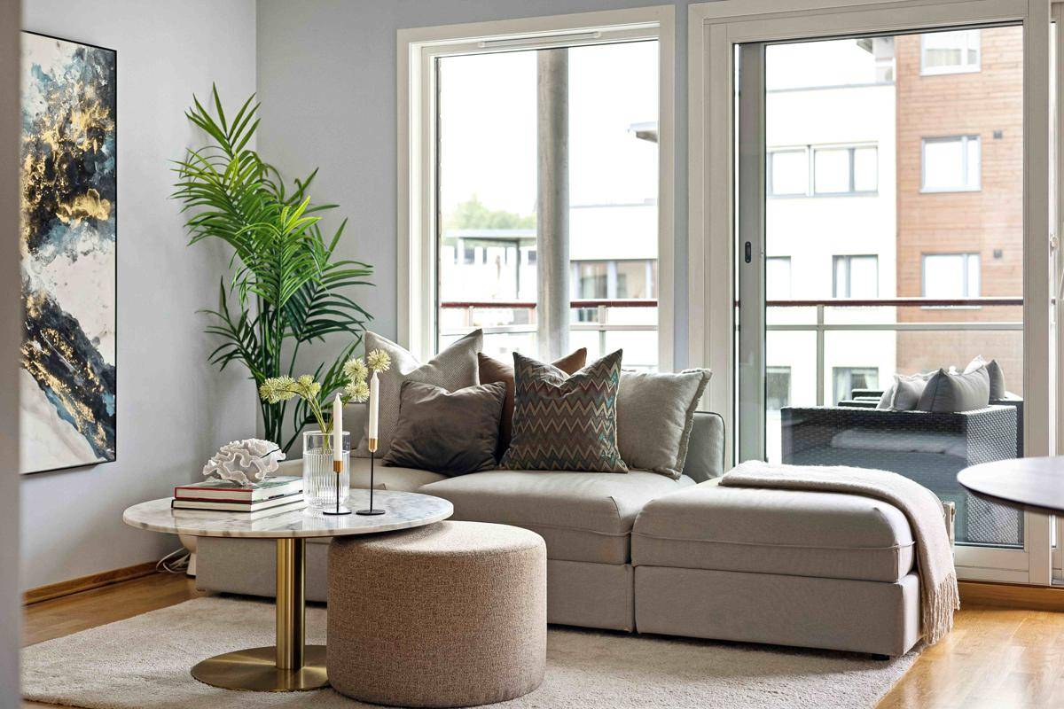 inspirasi dekorasi coffee table agar lebih mewah (unsplash.com/Alex Tyson)