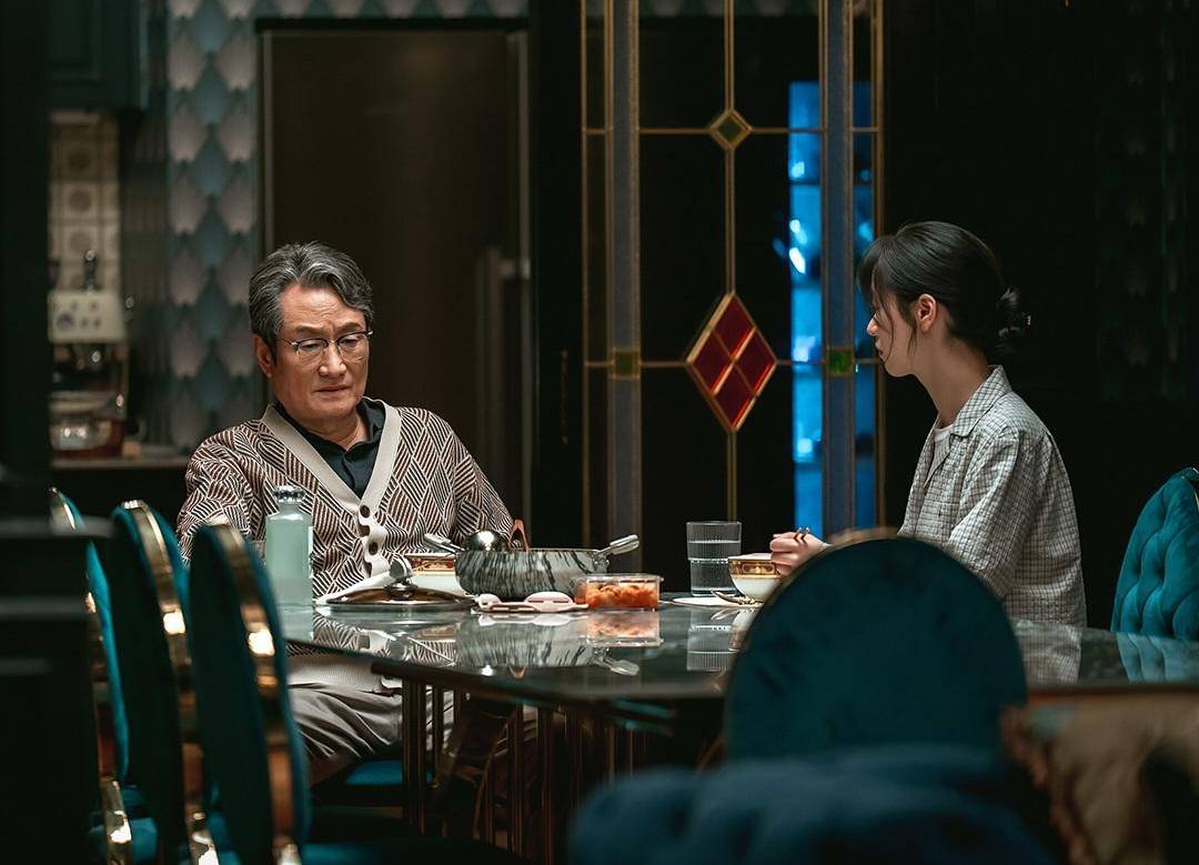 still cut drama Korea Ms. Incognito (instagram.com/channel.ena.d)