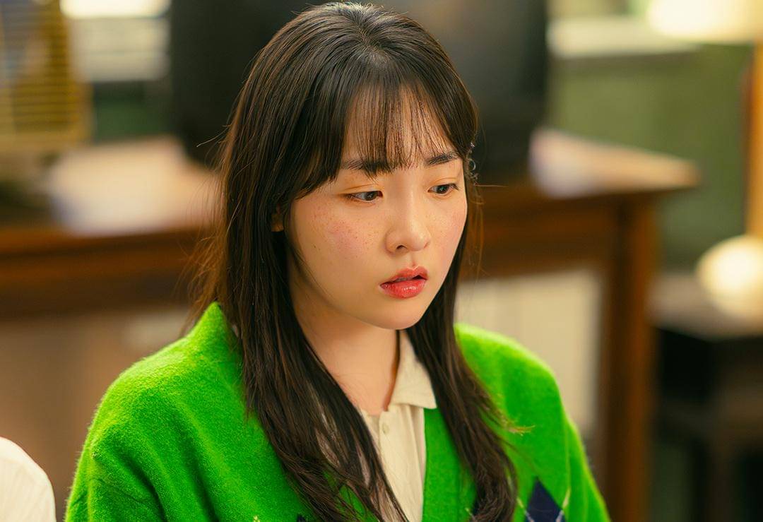 still cut drama Korea Typhoon Family